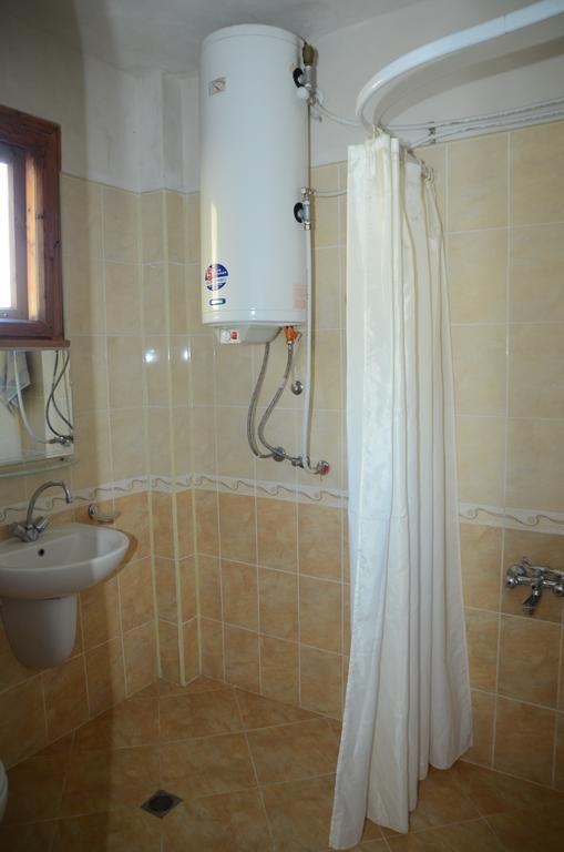 Kristal Guest House Trigrad Exterior photo